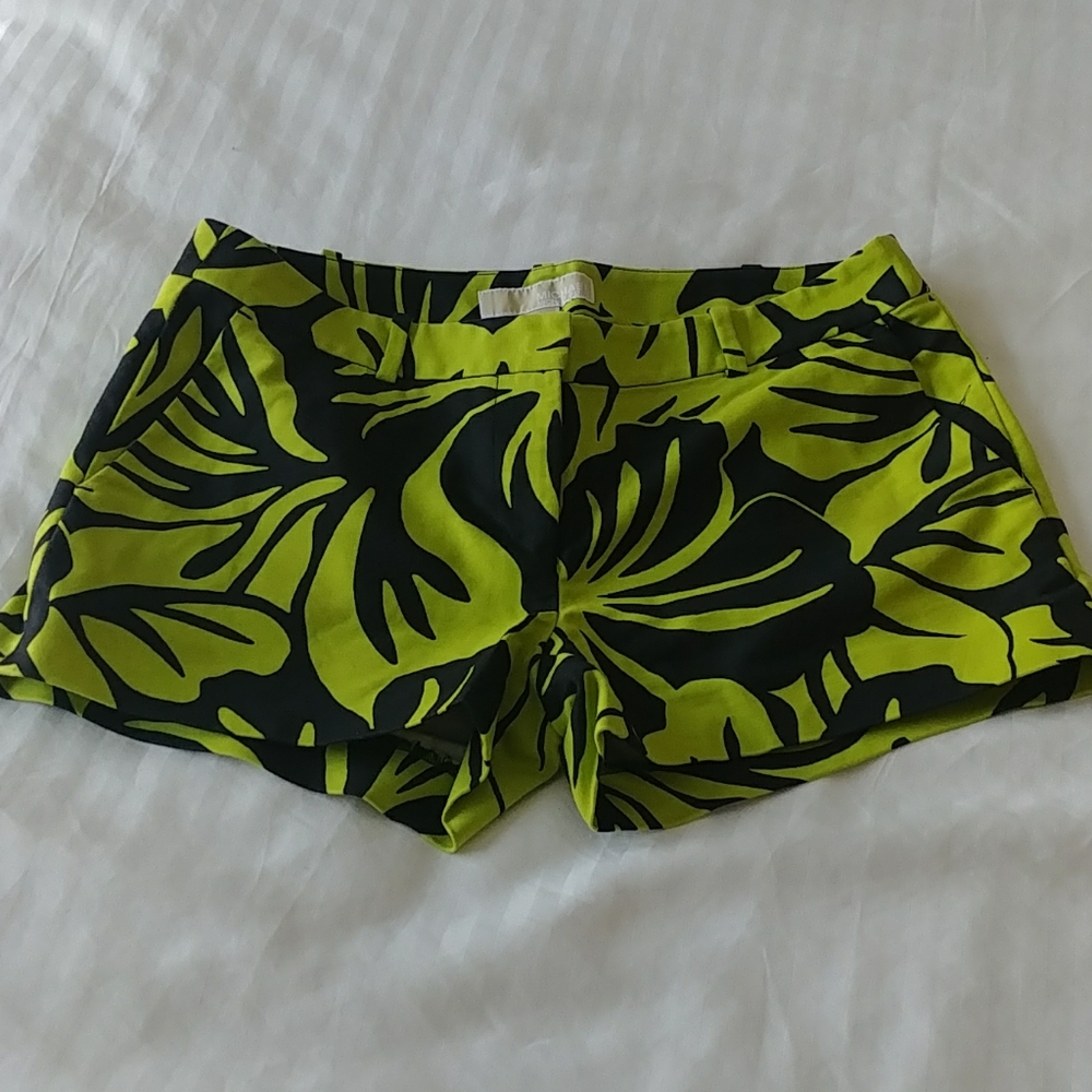 2 FOR 15$! Michael Kors short safari patterns